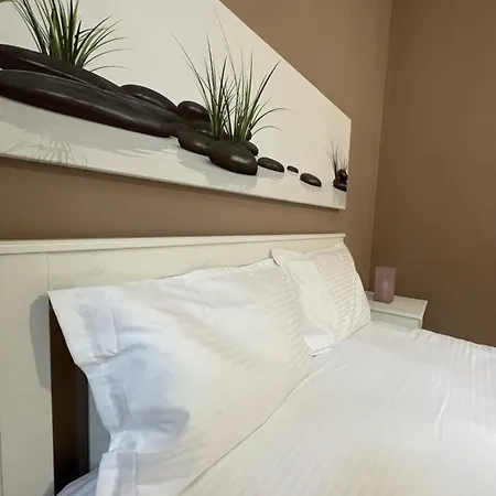 Apartamento Schei In The Heart Of