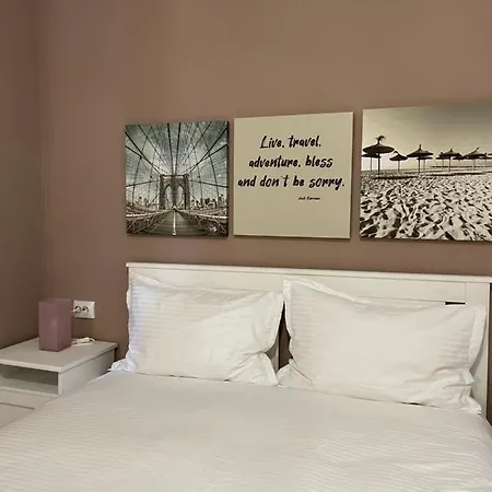 Schei Central Studio Rooms In The Heart Of Brasov