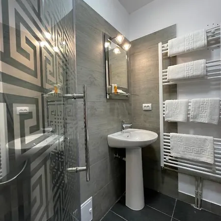 Daire Schei Central Studio Rooms In The Heart Of Brasov