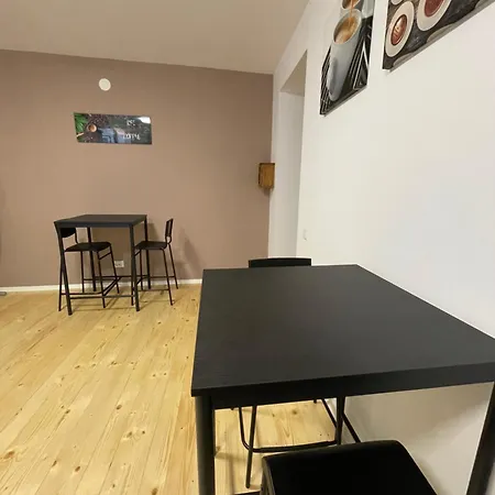 Schei In The Heart Of Апартаменти *