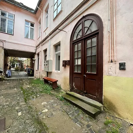 Апартаменти Schei In The Heart Of