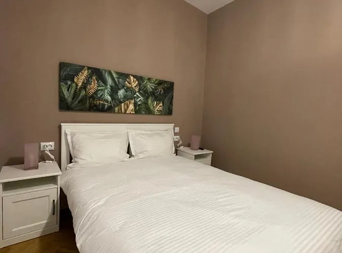 Schei In The Heart Of Brasov